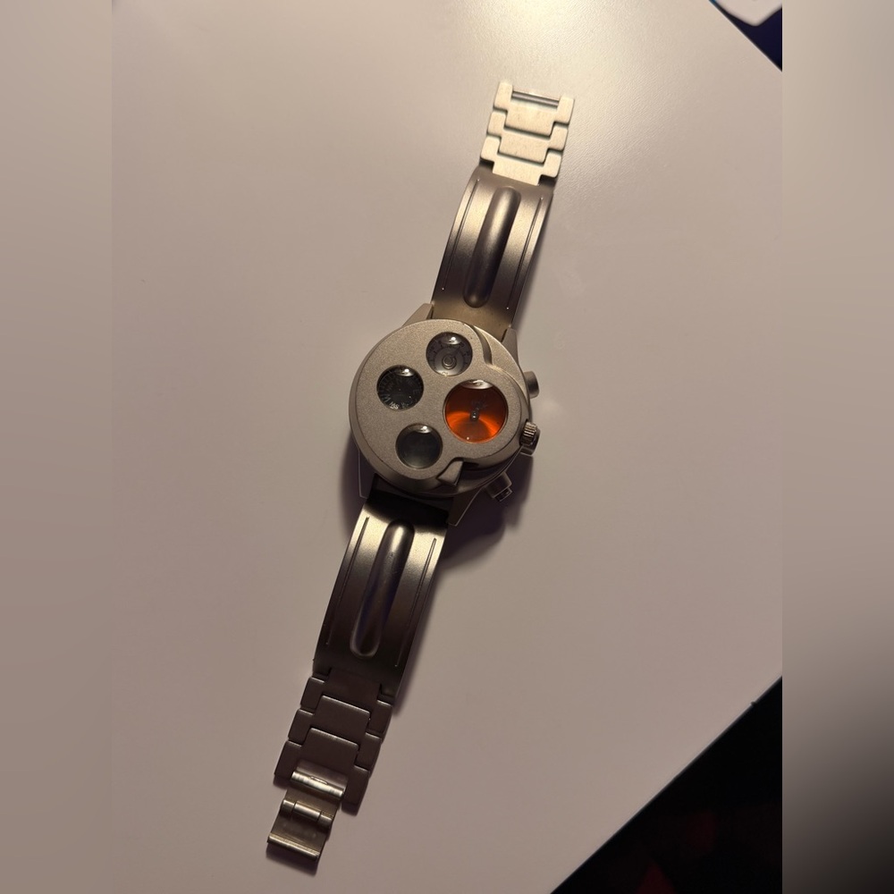 Funky Watch - Picture 7 of 11